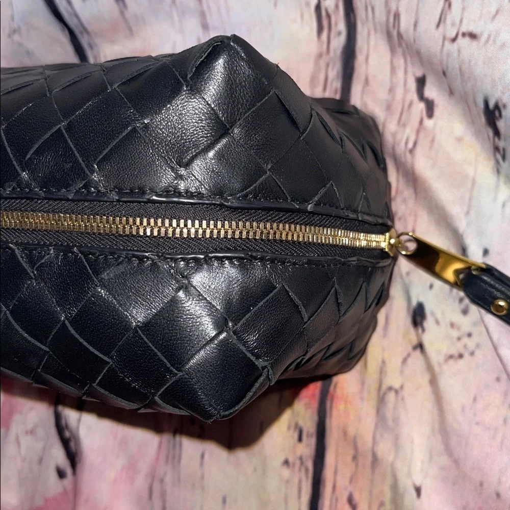 Bottega Veneta Napa Intrecciato Zip Wristlet Clutch Black